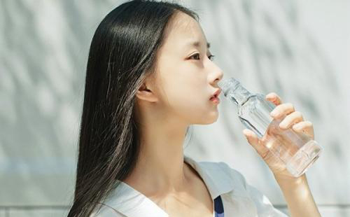 補水的正確方法 補水的正確方法